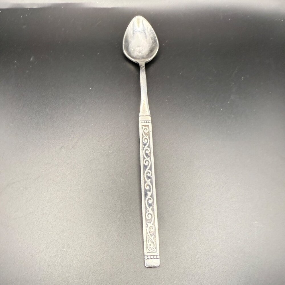Oneida Spanish Court Stainless Steel Dinner Knife & Ice Tea Spoon Vintage